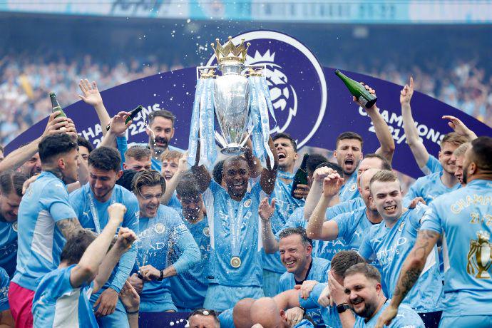 替补大爆发！灰熊替补球员合砍69分，首发五虎仅50分（板凳奇兵发威！灰熊替补轰下69分，首发五虎仅得50分）