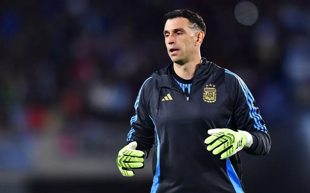 中超：武汉三镇2-0战胜上海申花（中超：武汉三镇2比0力克上海申花）