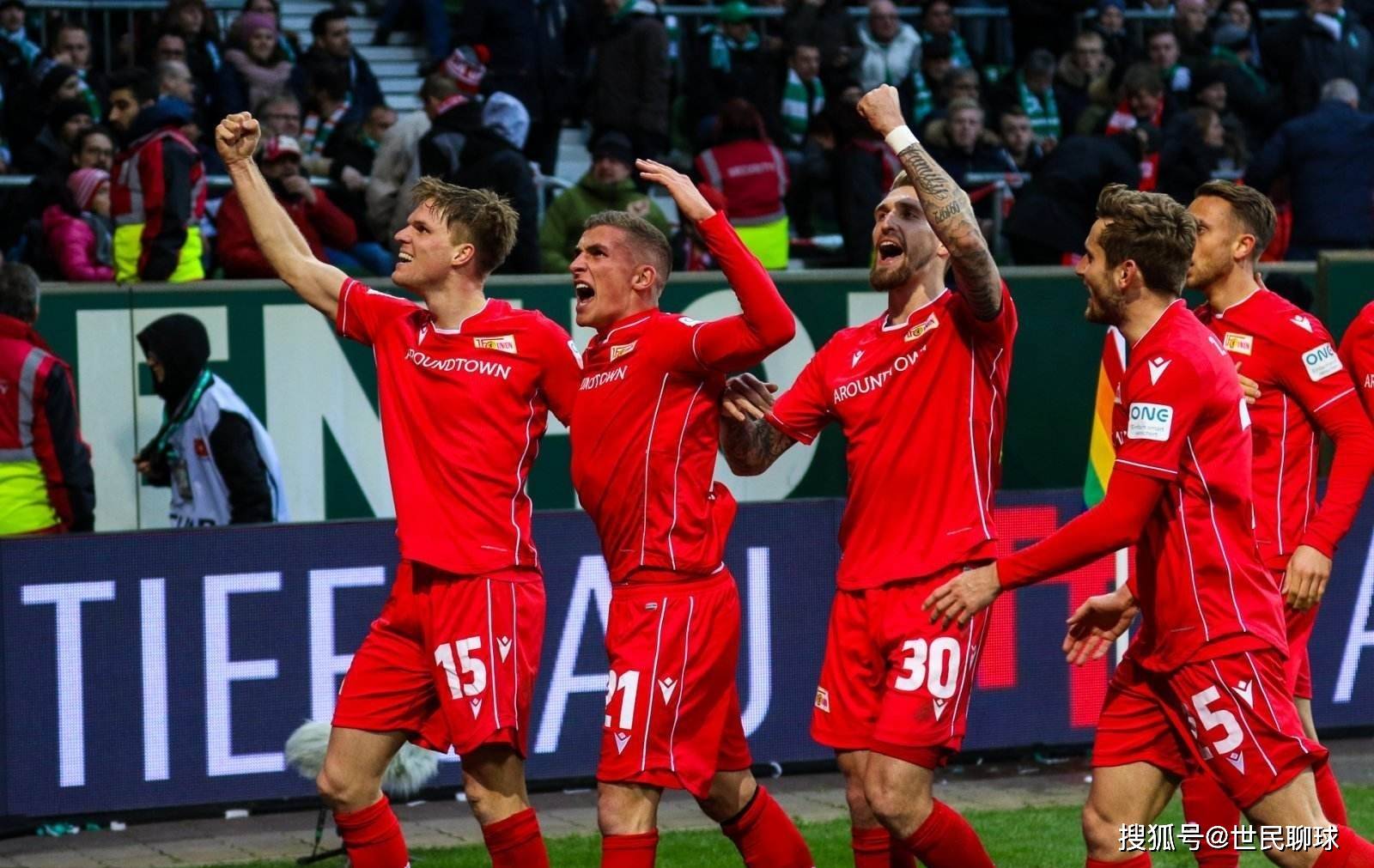 今夜能否晋级？拜仁过去21场德国杯客场对德甲球队仅一次失利（拜仁德国杯客场对德甲近21战仅一败，今夜能否再度晋级？）