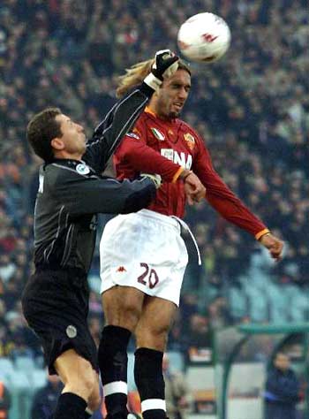 苏超夺冠后，泰州正探索开通主题旅游专列；高铁线路正在修建（苏超加冕后，泰州谋划开行主题旅游专列；高铁线路建设加速推进）