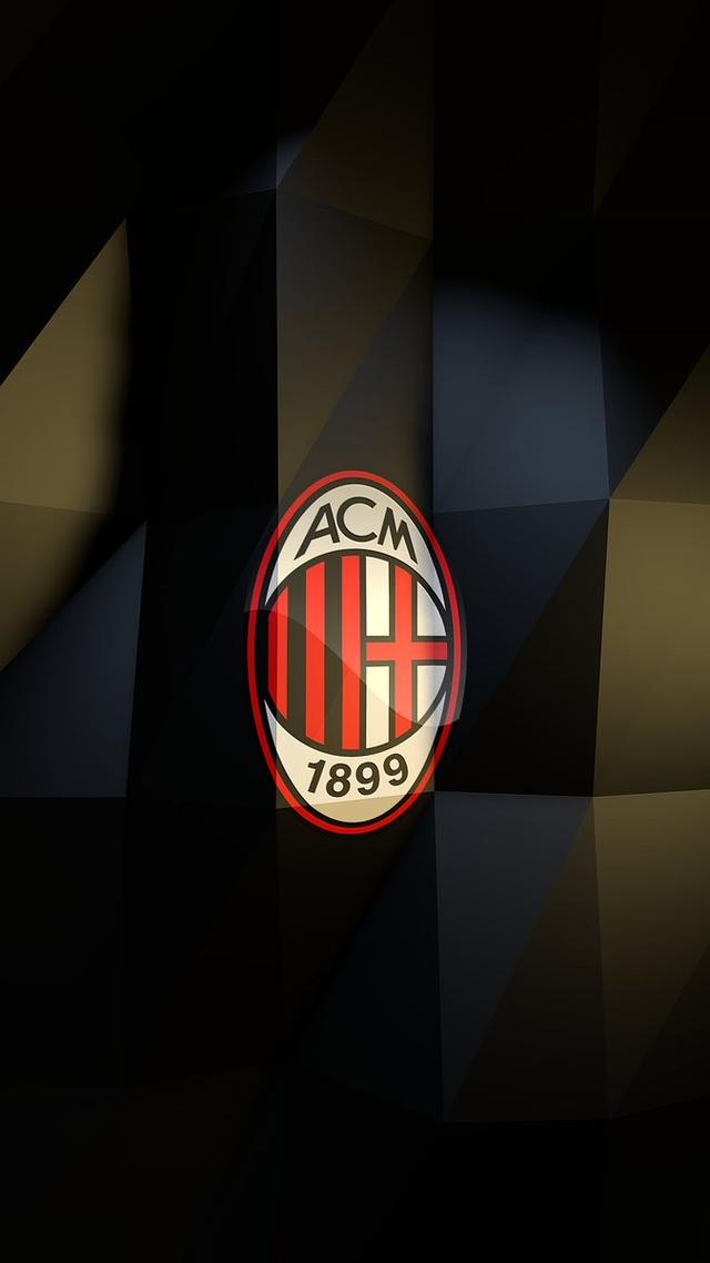 看看谁回来了！今日欧冠对阵闪耀，罗伊斯重返多特主场（欢迎回家！罗伊斯重返多特主场，今夜欧冠对决星光熠熠）