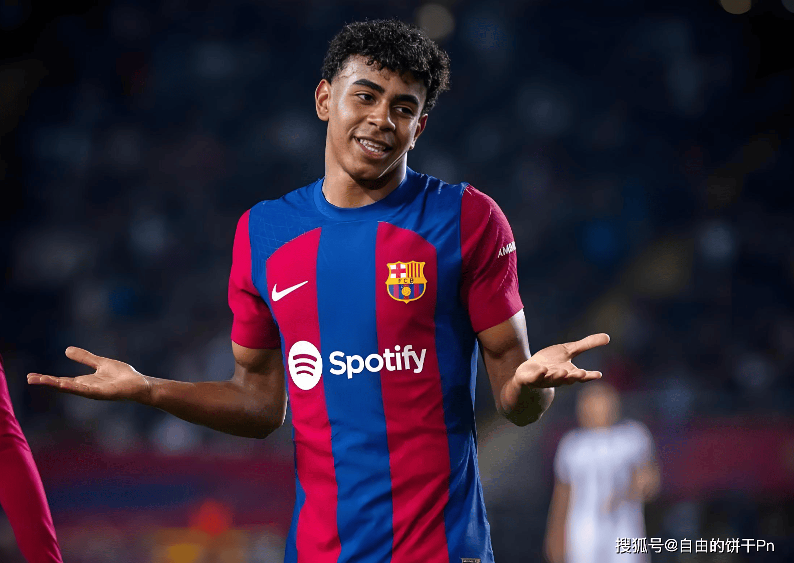 欧冠连场进球+斯帅赏识，米体：尤文正积极寻求与麦肯尼续约（米体：尤文加速推动与麦肯尼续约，欧冠连场破门获斯帅力挺）