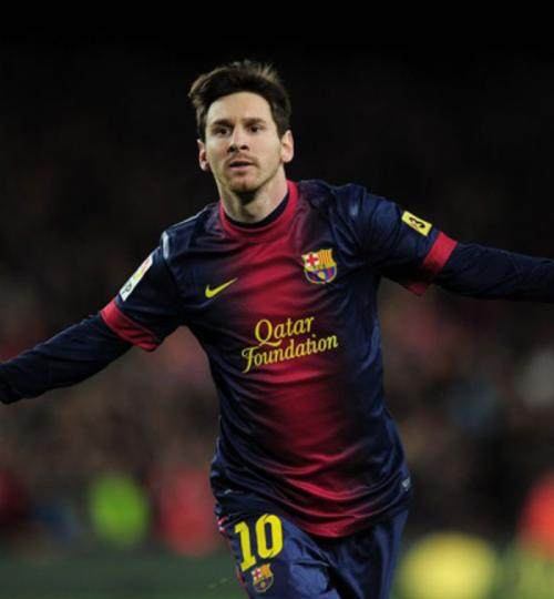 3连胜仅丢1球！奥纳纳获土超10月最佳，直言要赢更多荣誉（三连胜仅失一球，奥纳纳荣膺土超10月最佳：誓夺更多荣誉）