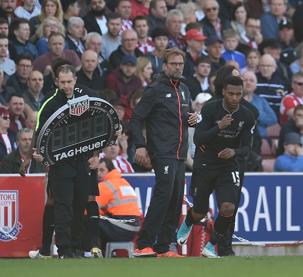 西媒：姆巴佩希望上场，但首发还是替补还未确定（西媒：姆巴佩盼出场，是否首发仍存悬念）