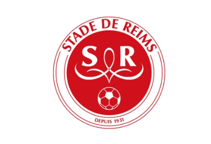 超越老穆勒！凯恩成为德甲历史上最快达成十次帽子戏法的球员（凯恩超越盖德·穆勒，创德甲最快达成10次帽子戏法纪录）